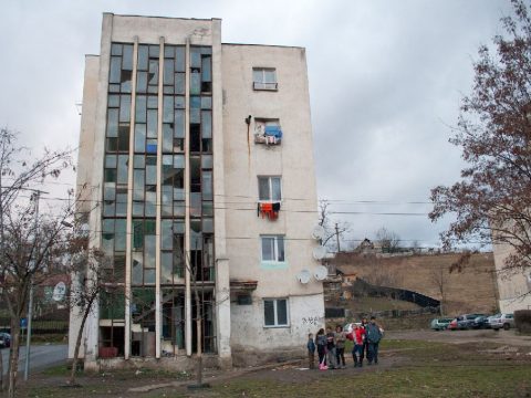 Tehetetlen hatóságok?