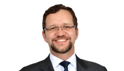 Leváltás Négyfaluban