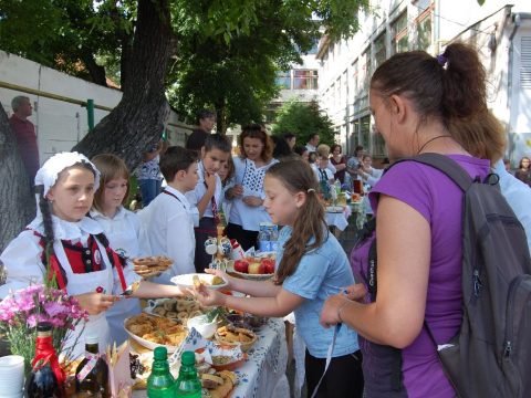 Átfogó műveltségi vetélkedő