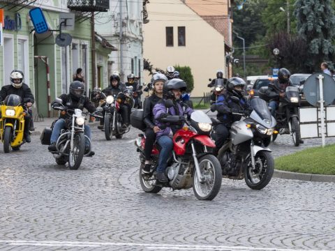 Csillagösvény a Katrosában