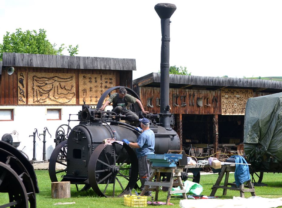 Idén több traktor vonul