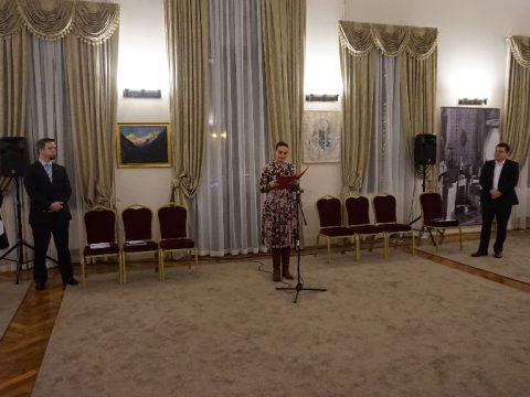 Illúzió és tükröződés a Vigadóban