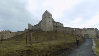 Megszólítani a turistákat