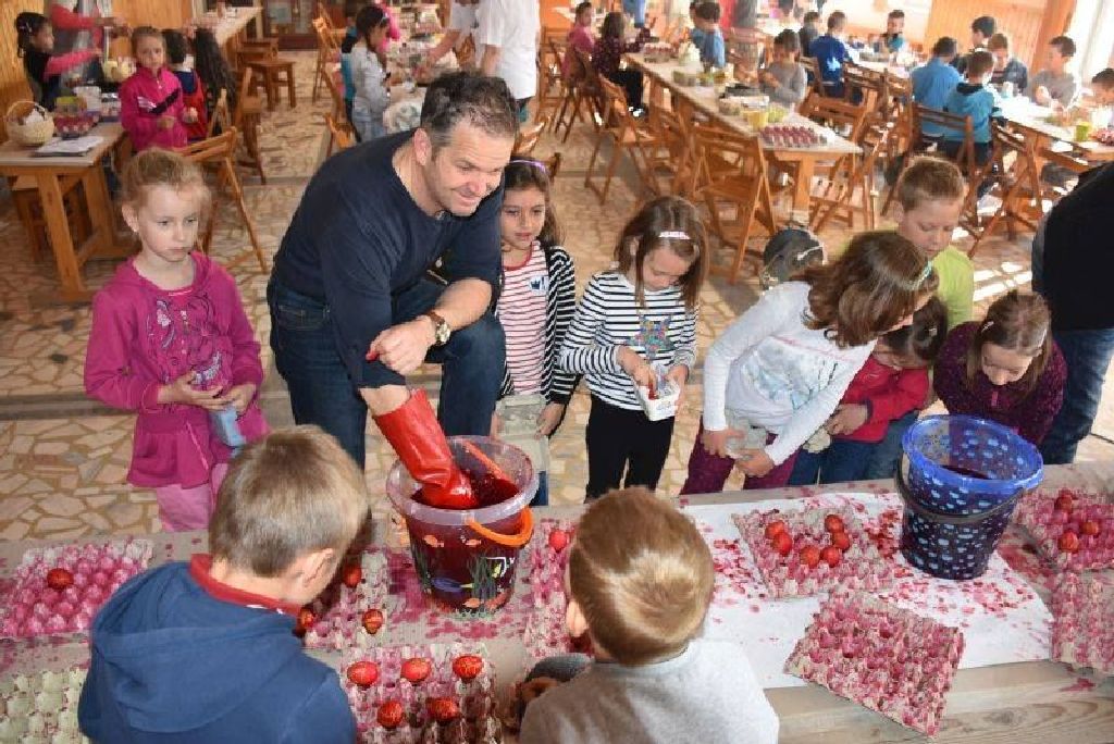 Tojásíró műhelyek