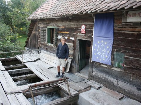 Barátunk, nem ellenségünk