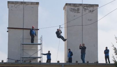 Várják a kábító fegyvert