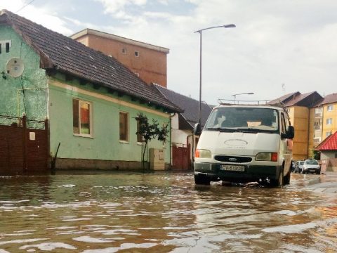 Miért kerül víz alá a város?