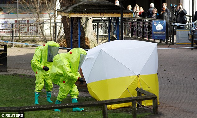 Skripal ügy: titokzatos román Mercedes után nyomoz a brit rendőrség