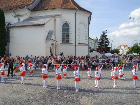 Felhőtlen szórakozás kitűnő időben