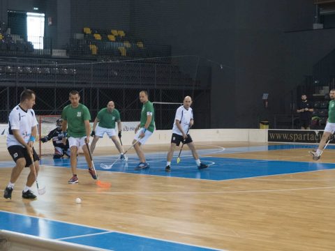 Floorballban jeleskedtek