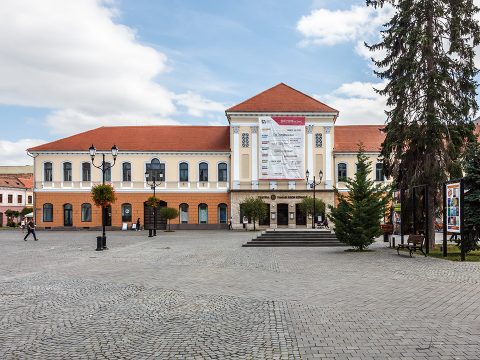 Fiatal rendezők miniévada a sepsiszentgyörgyi Tamási Áron Színházban