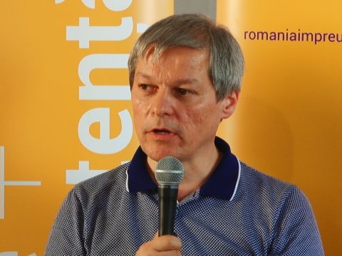 Cioloş arra vár, hogy a PNL felsorakozzon a pártja mellé