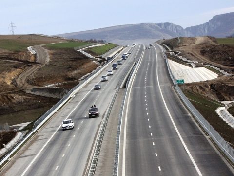 Tovább késhet az észak-erdélyi autópálya megépítése Bihar megyében