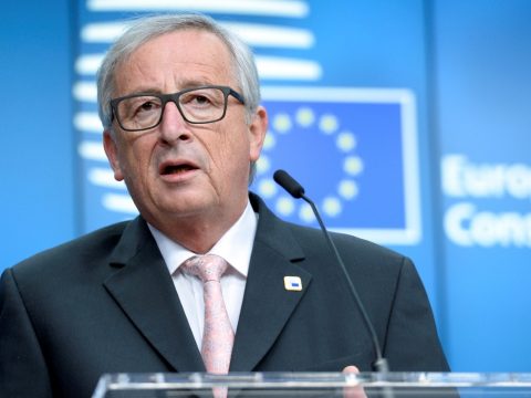 Juncker: az új brit kormányfő sem tárgyalhatja újra a Brexit megállapodást