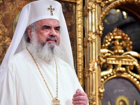 Máris támadja az ortodox egyház a bejegyzett élettársi kapcsolatot