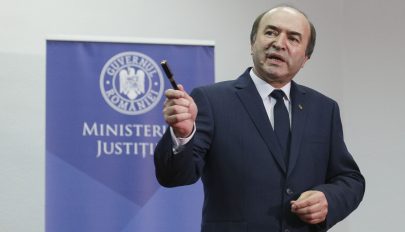 Toader: a büntetőjogi törvényeket parlamenti eljárással kell módosítani