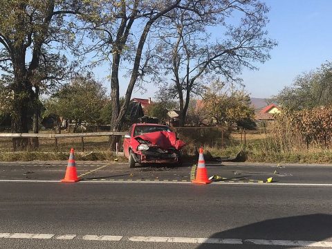 Két autó ütközött Kilyén és Szotyor között