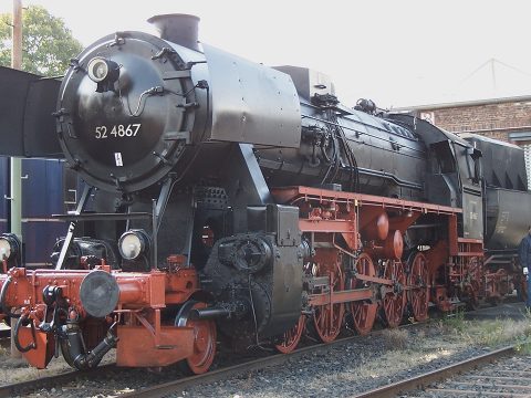 Csigalassú román vonatok
