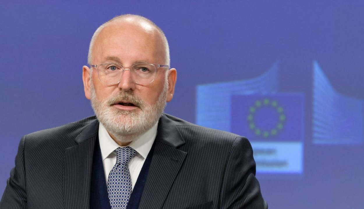 Timmermans: semmilyen előrelépés nem történt Romániában a brüsszeli ajánlások teljesítése terén