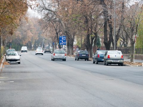 Zajlanak az útjavítási munkálatok Sepsiszentgyörgyön