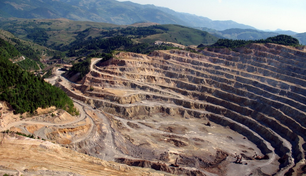 Engedélyezték az eddigi legnagyobb romániai aranybánya megnyitását
