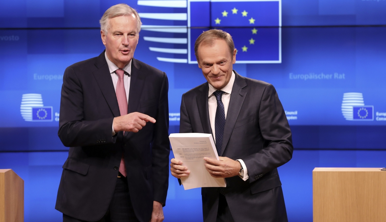 Brexit: rendkívüli EU-csúcs lesz november 25-én