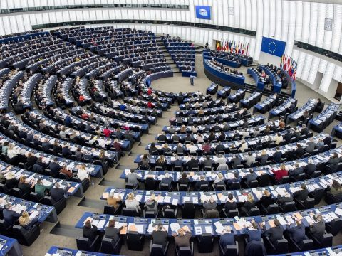 Ismét a magyar jogállamiságról vitáztak az Európai Parlamentben