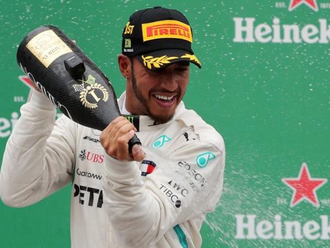 Brazil Nagydíj: Hamilton győzött, világbajnok a Mercedes