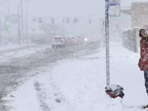 27 megyére terjesztették ki a hóviharok miatt kiadott sárga riasztást