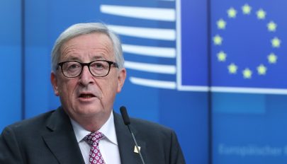 Juncker: ha a brit parlament elutasítja, megállapodás nélküli Brexit lesz