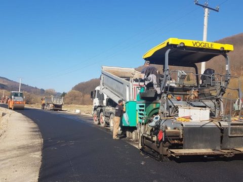 Jövő héten megnyitják a katrosai utat