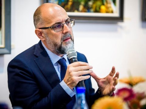 Kelemen: ma már nem lehet az országot becsapni azzal, hogy lopják a magyarok Erdélyt