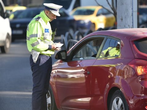 14 millió lejre bírságolt a rendőrség a minivakáció alatt