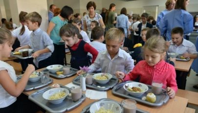 Kiterjesztené a Meleg ételt az iskolákba programot a tanügyminiszter