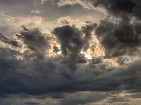 A megszokottnál enyhébb idő várható a következő két hétben