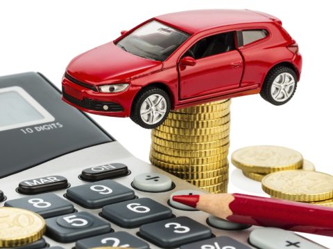 Közzétették a kötelező gépjármű-felelősségbiztosítási kötvények referenciaárát