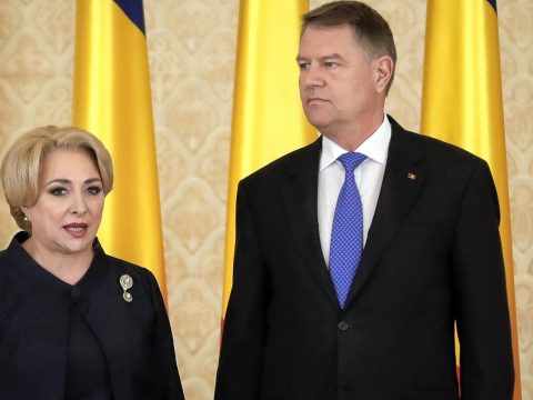 Exit-poll: Klaus Johannis és Viorica Dăncilă a második fordulóban