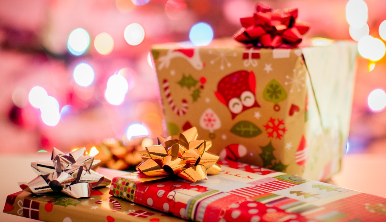 A lakosság fele 300 lejnél kevesebbet költ karácsonyi ajándékokra