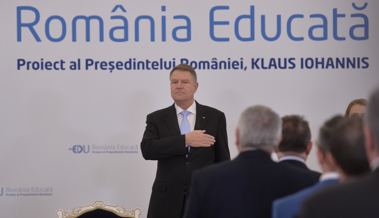 Művelt Románia elnevezéssel kezdeményezett átfogó oktatási projektet Klaus Johannis