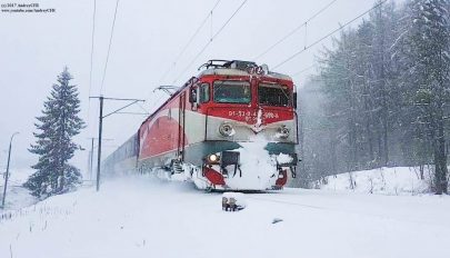 Áll a vasúti közlekedés Málnásfürdő és Tusnád között