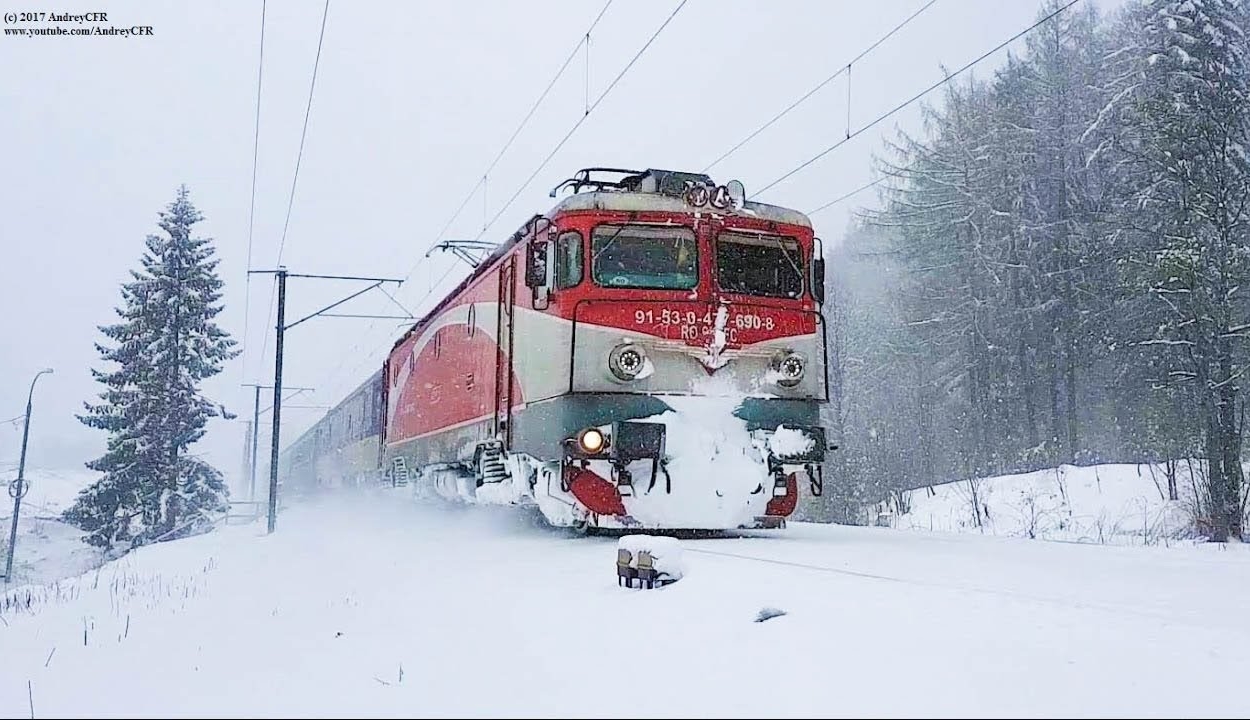 Több helyen elakadt a vasúti forgalom a havazás miatt az ország nyugati részében