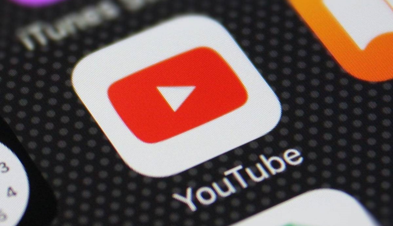 A YouTube megváltoztatja a videó ajánlási rendszerét