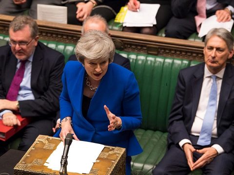 FRISSÍTVE: Theresa May szerint Nagy-Britannia július végéig kiléphet az EU-ból