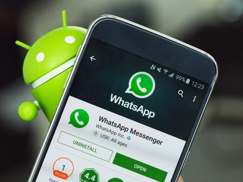 A WhatsApp korlátozni fogja az üzenetek továbbosztását