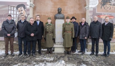 Ismét panaszkodnak a románok