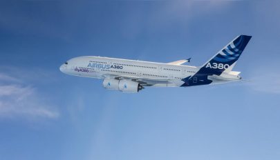 Az Airbus A380-asának több száz alkatrészét árverezik el
