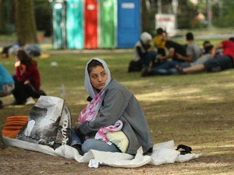 Rohamosan emelkedik a menedékkérők száma Romániában