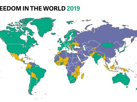 Freedom House: folytatódott tavaly a demokrácia hanyatlása a világban
