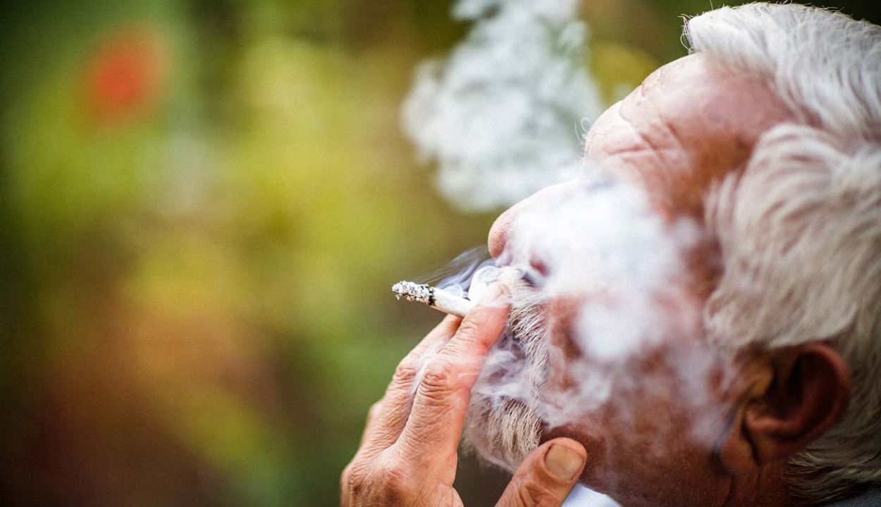 Saját amputált lábát találta a cigarettás dobozon