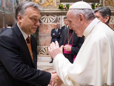 Orbán Viktor nem vesz részt a csíksomlyói pápai szentmisén